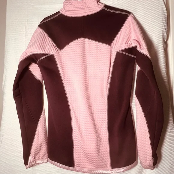 Nike Women's Pink and Maroon activewear jacket - Picture 5 of 5